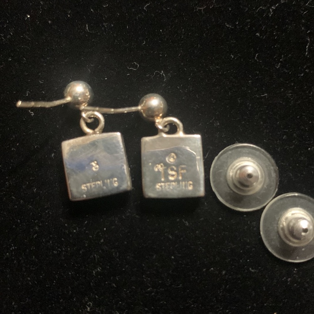Native American Inlaid Earrings - Picture 4 of 7